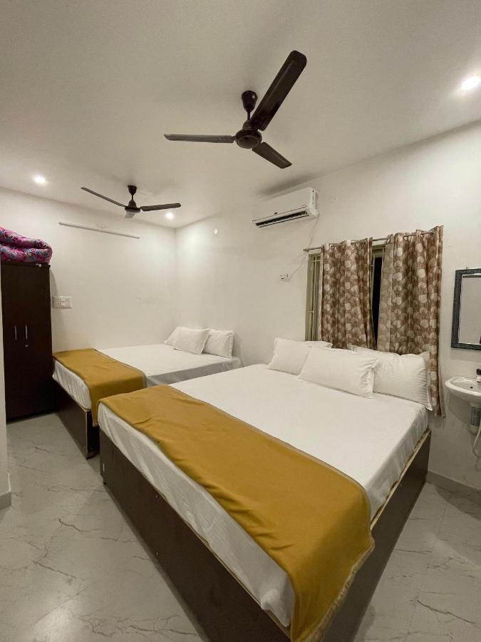 Mks Homes Tirukkadaiyur Exterior photo